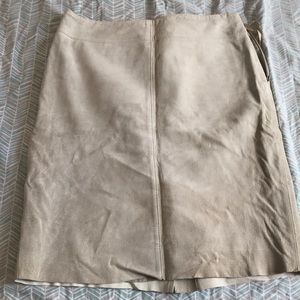 Beige pencil skirt